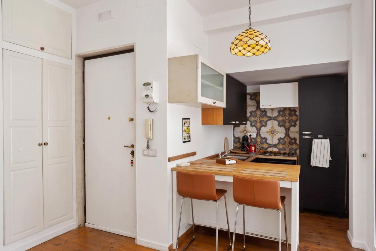 Madonella Apartment Con Terrazzo Бари Екстериор снимка